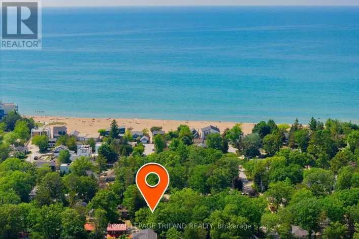 26 ELMWOOD AVENUE, Lambton Shores