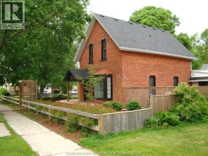 26 ERIE STREET South, Ridgetown