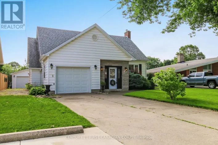 26 GRAND AVENUE, Chatham-Kent