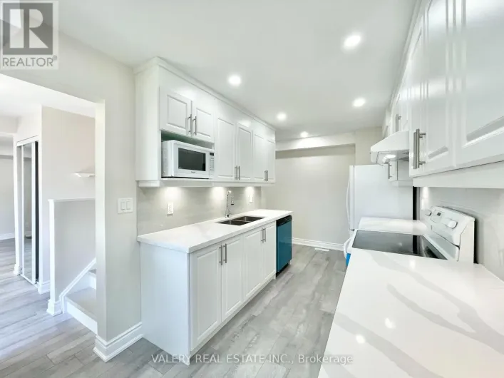 26 HOMELAND COURT, Brampton