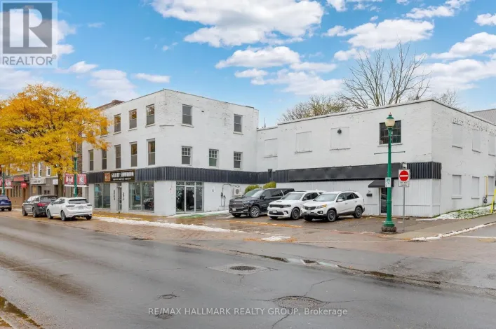 26 KING STREET E, Brockville