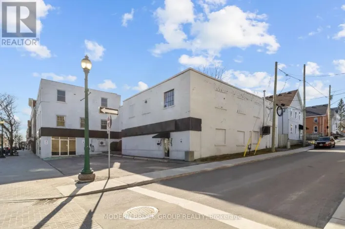 26 KING STREET E, Brockville