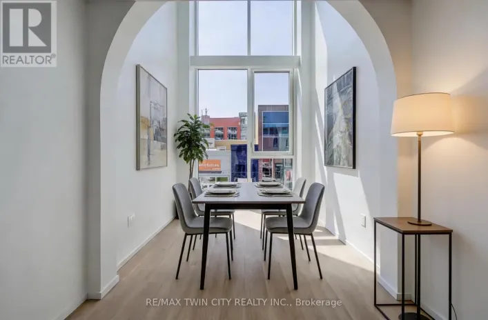 26 KING STREET E, Kitchener