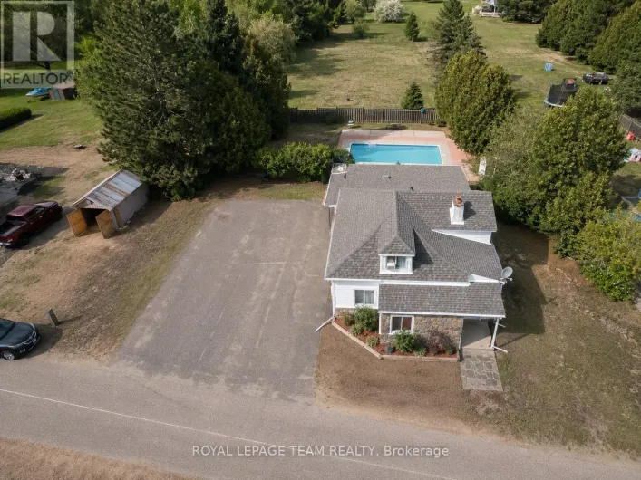 26 LANE STREET, Madawaska Valley