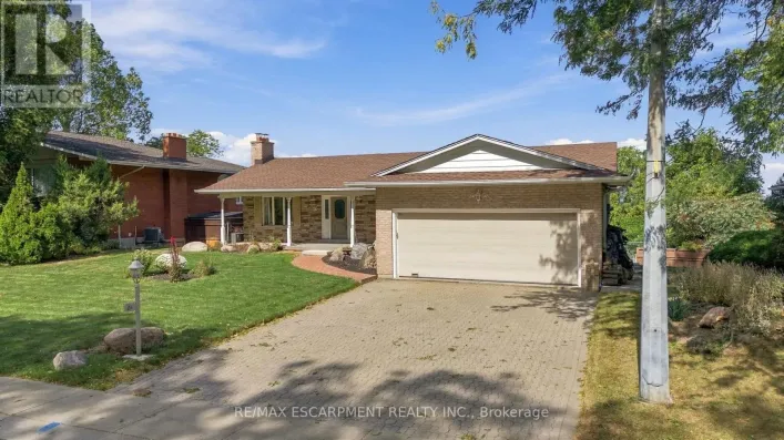 26 LESLIE DRIVE, Hamilton