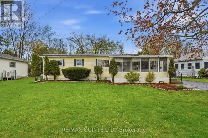 26 LINDEN BOULEVARD, Quinte West