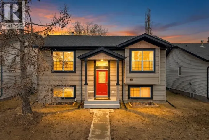 26 Mckinlay Crescent, Lacombe