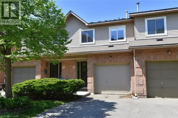 26 MOSS Boulevard Unit# 47, Dundas