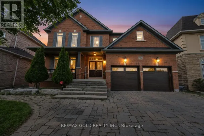 26 MOUNT ROYAL CIRCLE, Brampton