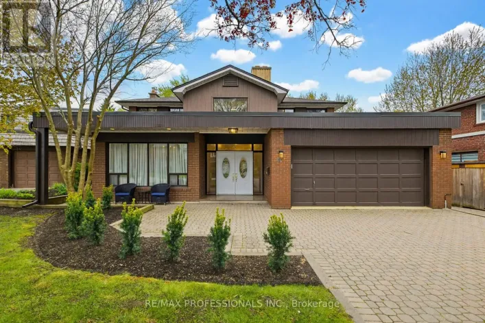 26 NEILOR CRESCENT, Toronto