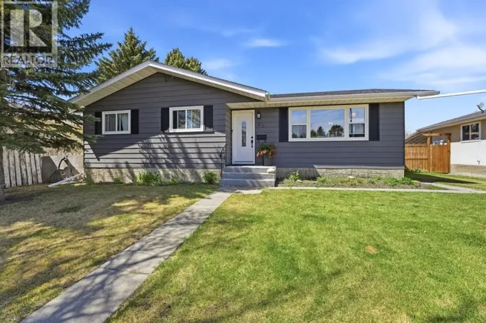 26 Odstone Green, Red Deer