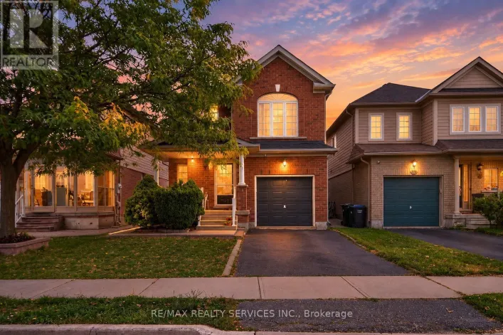 26 PEACHLEAF CRESCENT S, Brampton