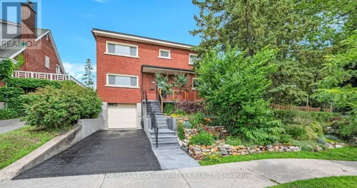 26 RIVERDALE AVENUE, Ottawa