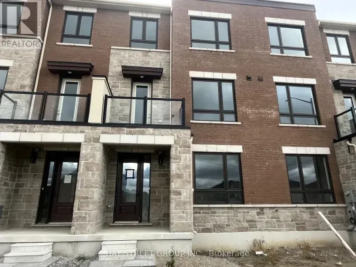 26 ROBERT EATON AVENUE, Markham