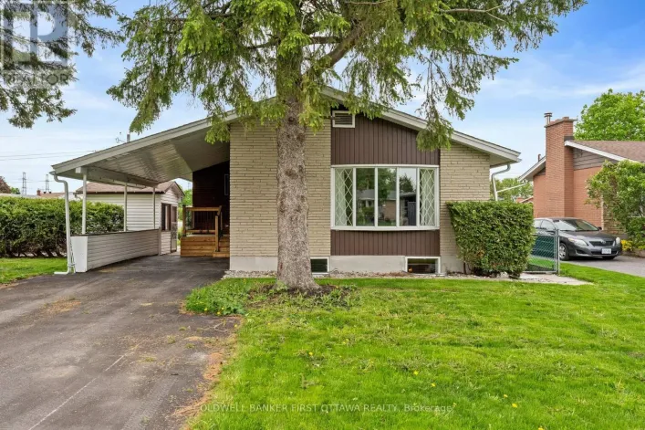 26 SPRING GARDEN AVENUE, Ottawa