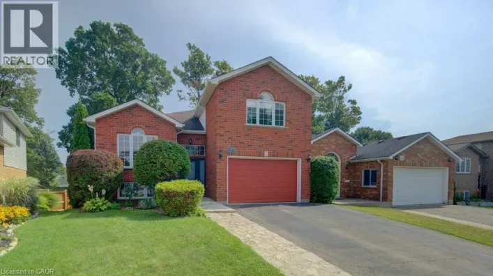 House for sale: 26 STANMORE Avenue, Kitchener