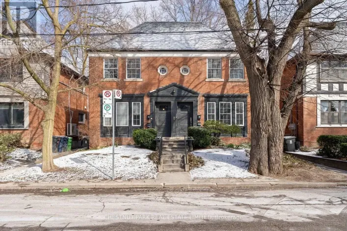 26 STRATHGOWAN AVENUE, Toronto