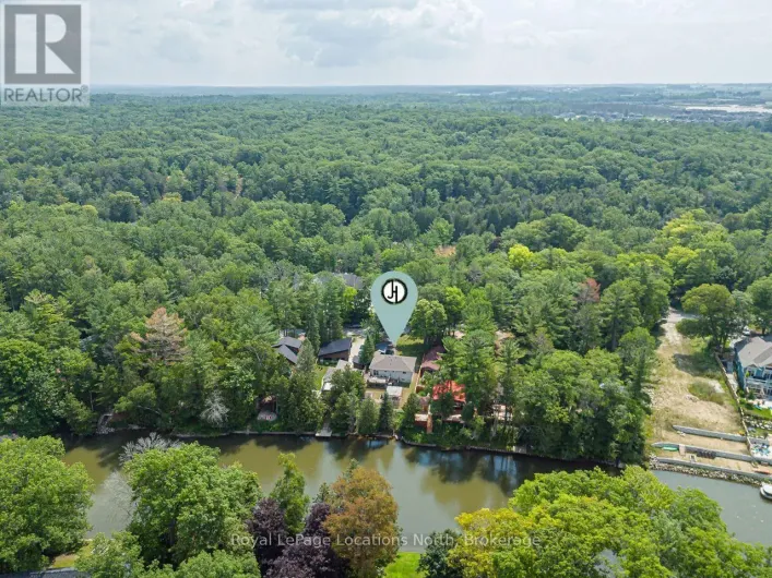 26 STROUD CRESCENT, Wasaga Beach