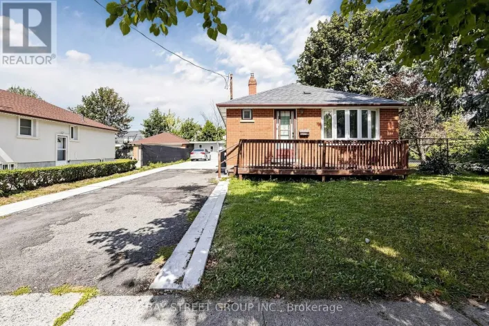 26 SUNSET BOULEVARD, Brampton