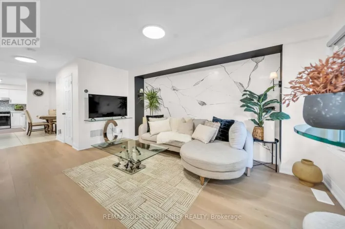 26 TED WRAY CIRCLE, Toronto