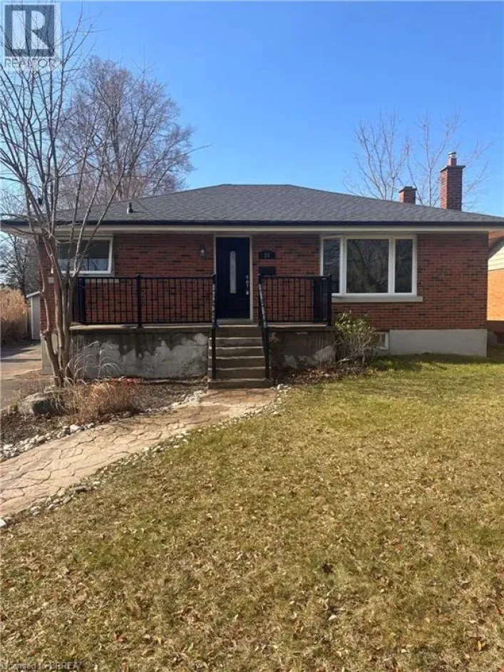 26 TERRANCE Drive Unit# LOWER, Brantford