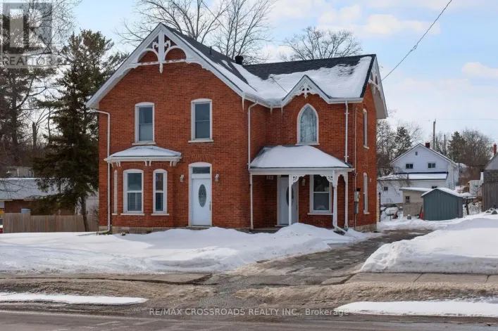 26 VICTORIA STREET S, Tweed)