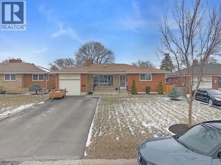 26 WILTSHIRE Drive, Brantford