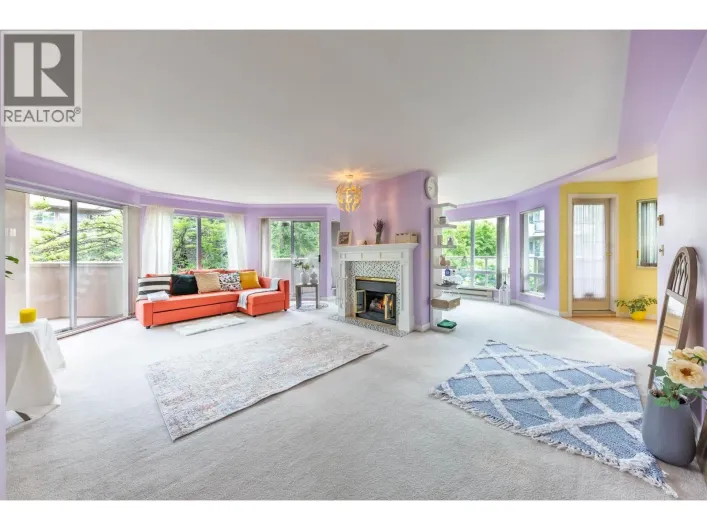 260 8611 ACKROYD ROAD, Richmond