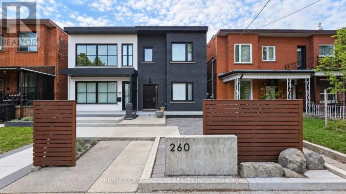 House for sale: 260 CLINTON STREET, Toronto