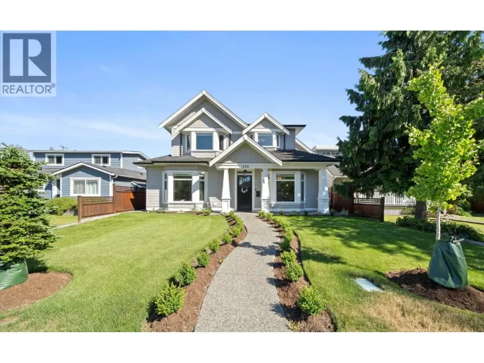 260 DOUGLAS CRESCENT, Richmond