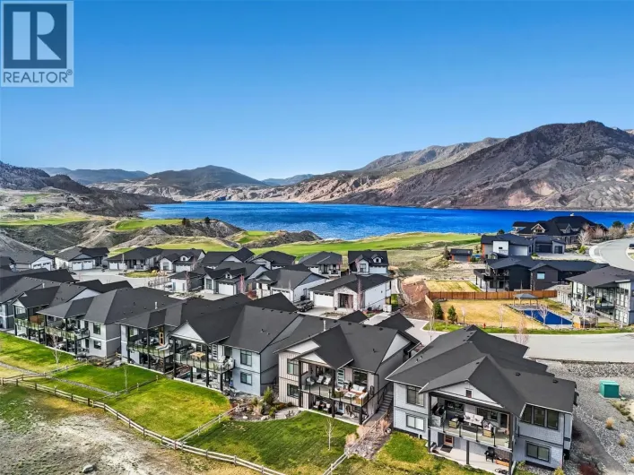 260 RUE CHEVAL NOIR Estates Unit# 2, Kamloops