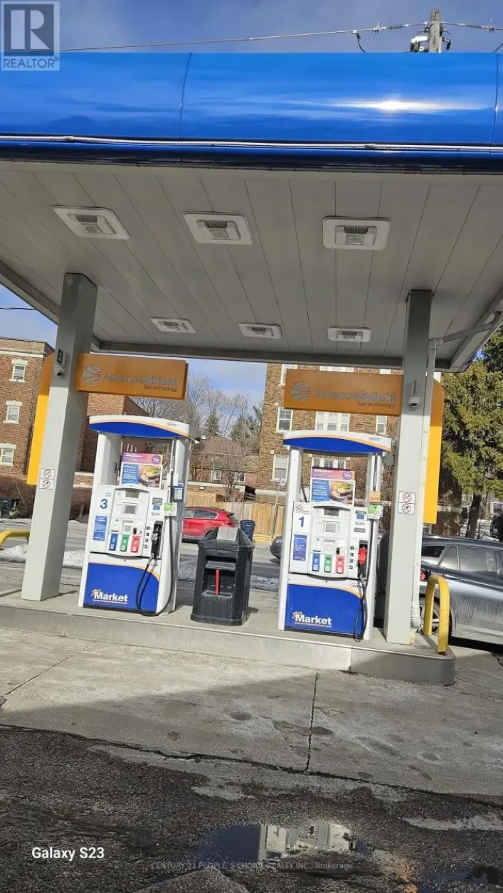 260 VAUGHAN ROAD, Toronto