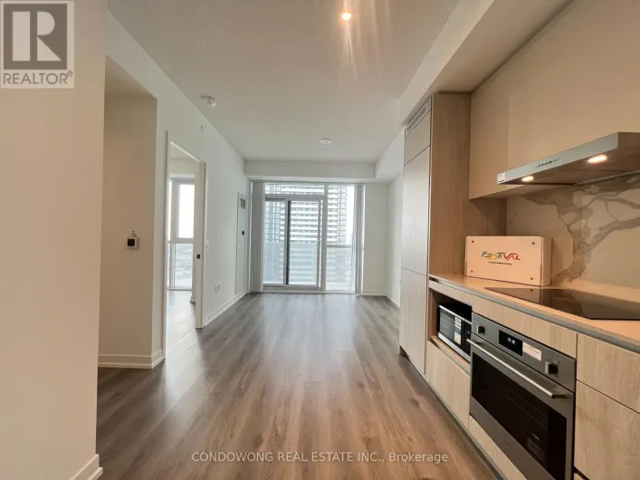 2601 - 28 INTERCHANGE WAY, Vaughan