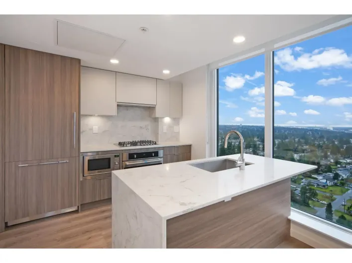 2604 10333 133 STREET, Surrey