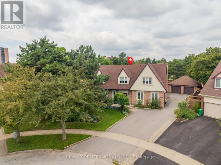 2604 BARRISDALE COURT, Mississauga