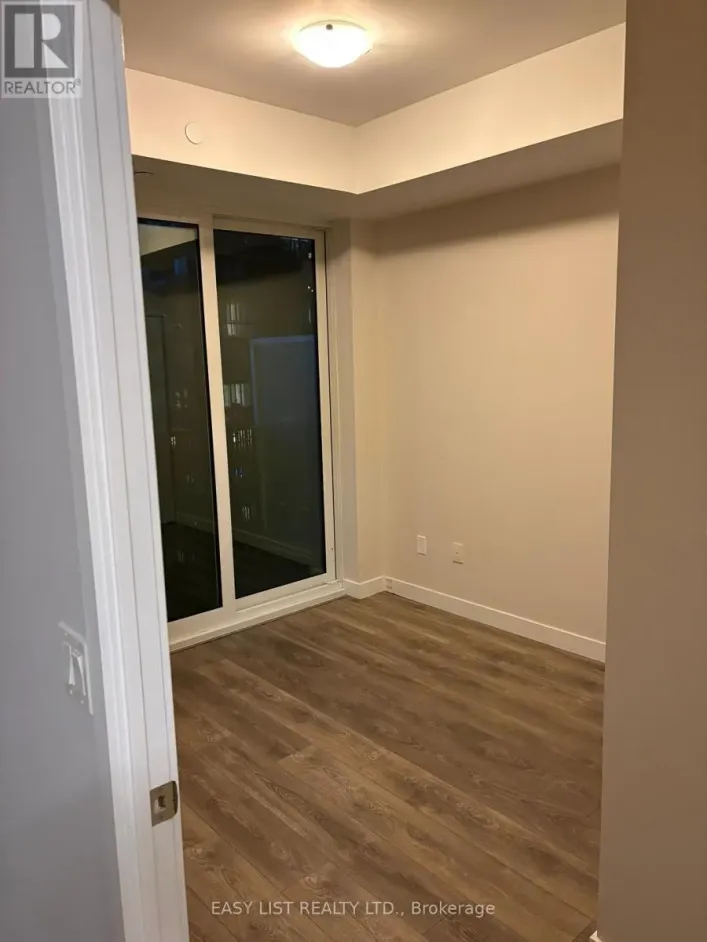 2606 - 8 EGLINTON AVENUE E, Toronto