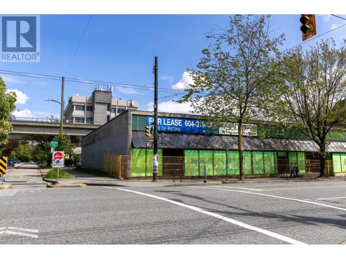 2606 COMMERCIAL DRIVE, Vancouver