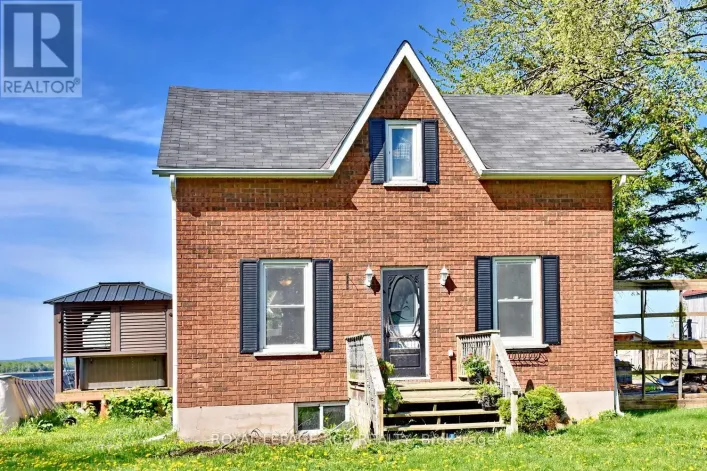 2606 CROSSLAND ROAD, Springwater