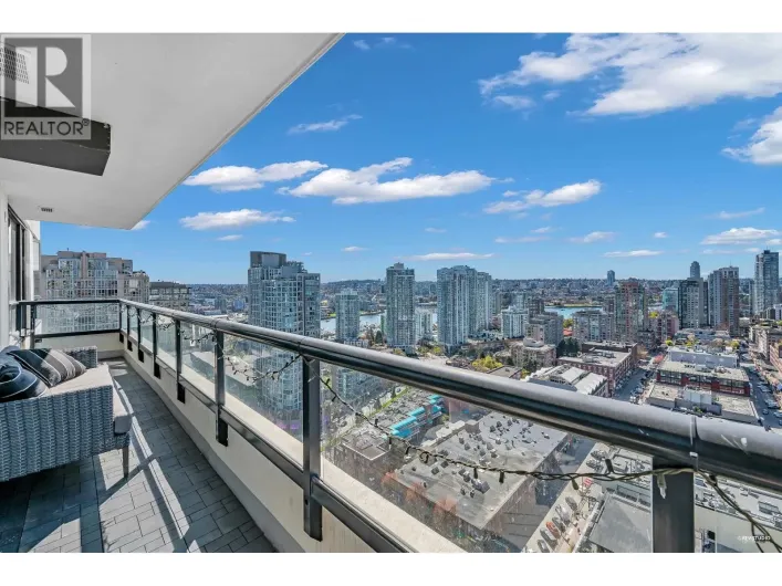 2608 977 MAINLAND STREET, Vancouver