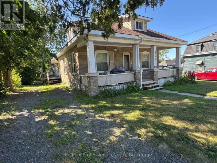 261 HOTCHKISS STREET, Gravenhurst)