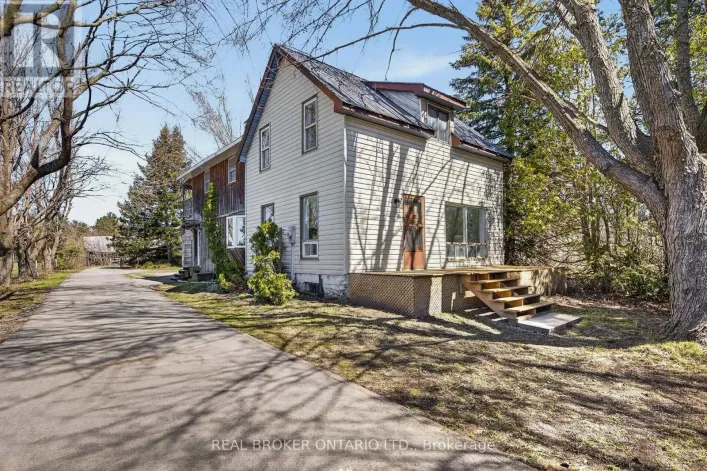 261 PORTAGE ROAD, Kawartha Lakes