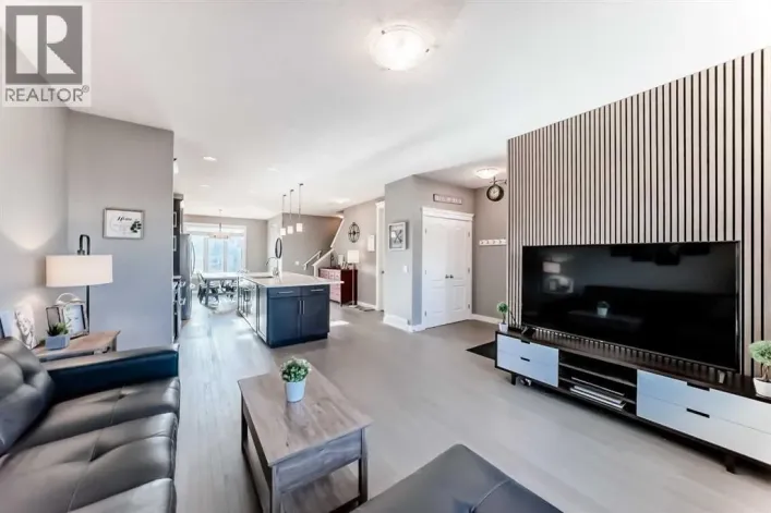 261 River Heights Drive, Cochrane