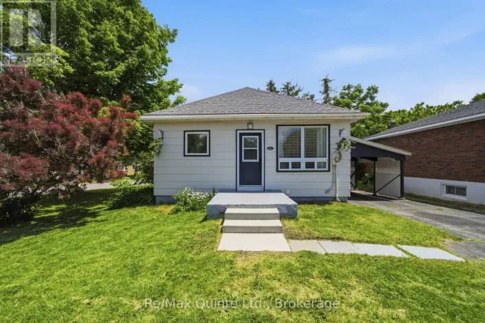 261 SIDNEY STREET, Quinte West
