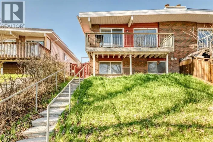 2610 Dover Ridge Drive SE, Calgary