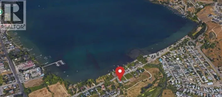 Residential Commercial Mix for sale: 2611 Lakeshore Road, Vernon