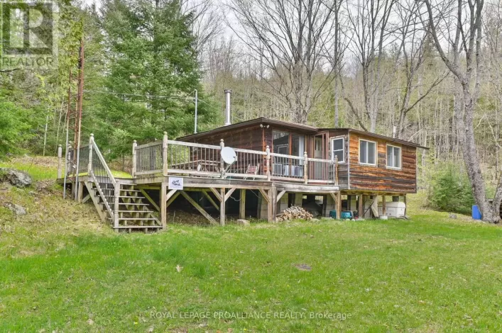 2611 RIVER ROAD, North Frontenac