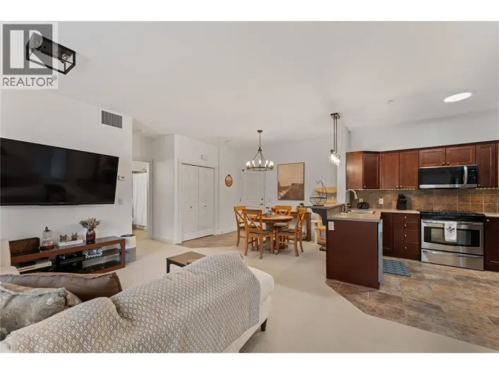 2611 Stillwater Way Unit# 114, Lake Country