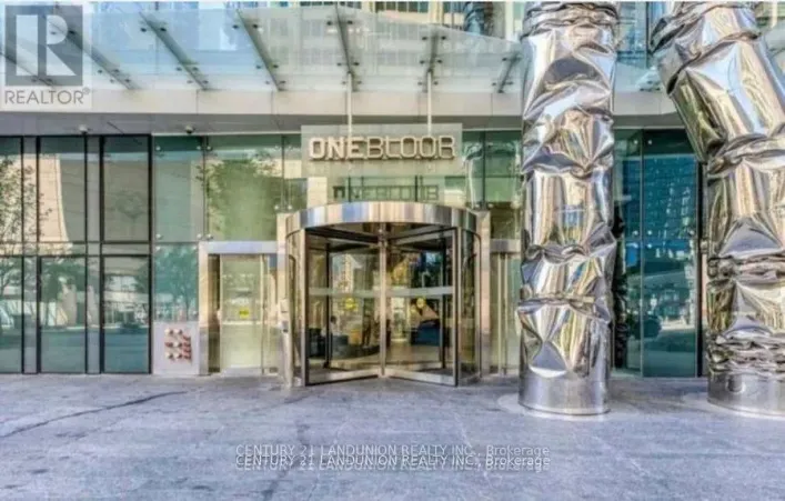 2612 - 1 BLOOR STREET E, Toronto