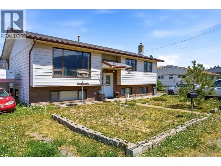 2613 Coutlee Avenue, Merritt