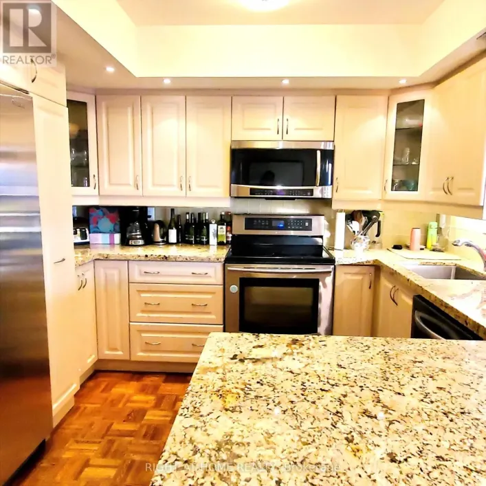 2614 - 1001 BAY STREET, Toronto